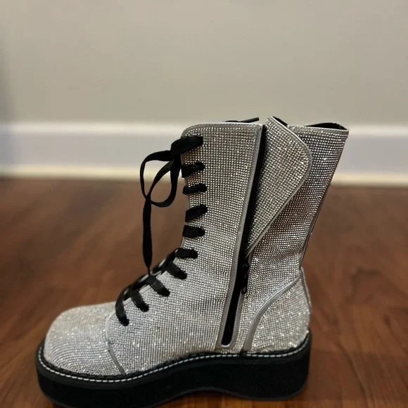Silver Platform Lace-Up Boots - Picture 5 of 6